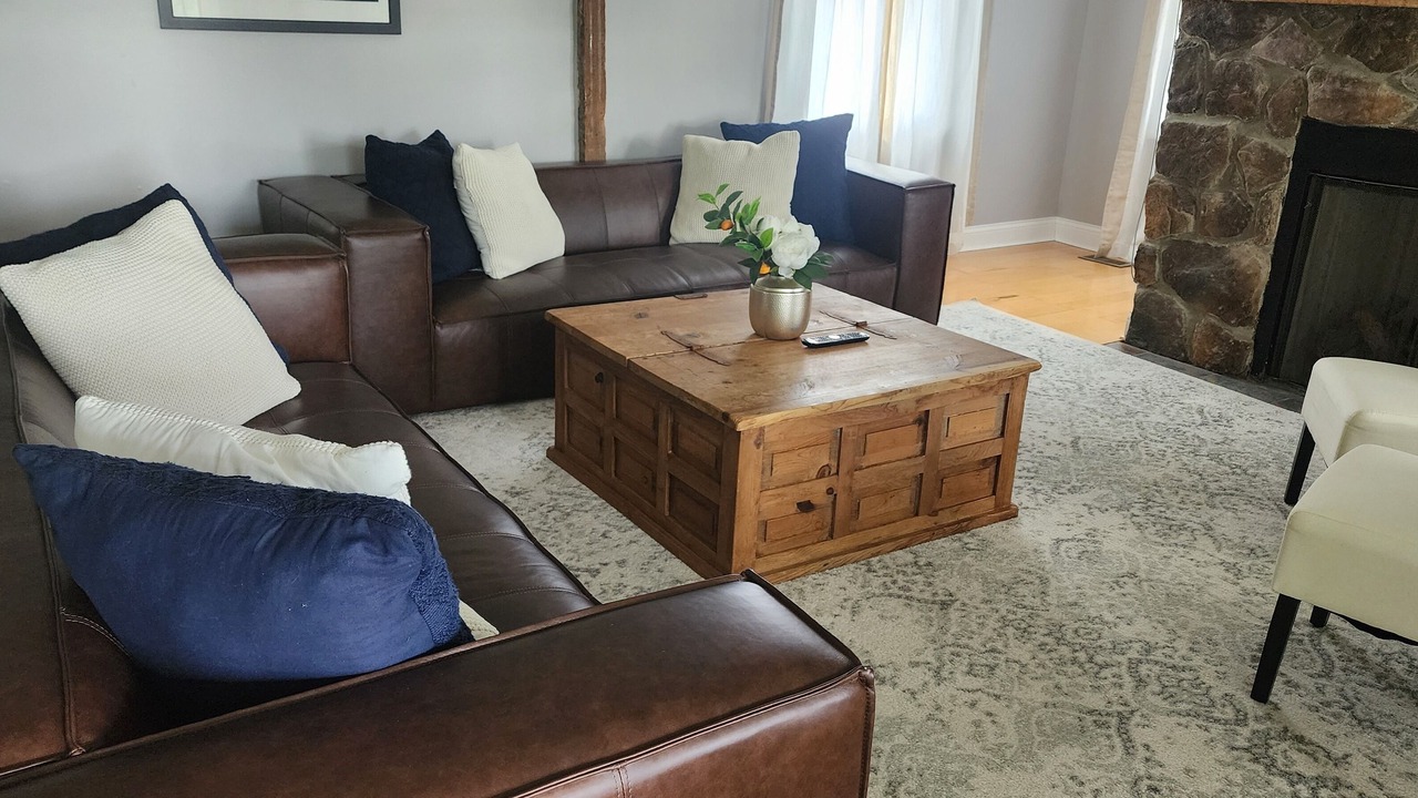Photo of Livingroom in Waynesville