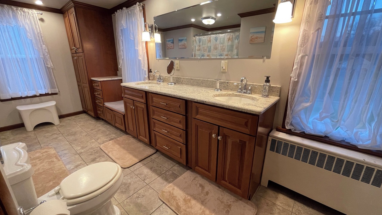 Photo of Bathroom in Cocolamus