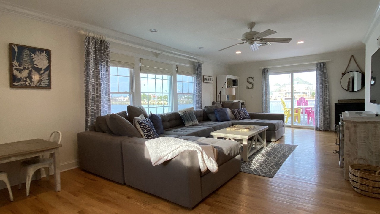 Photo of Livingroom in Normandy Beach