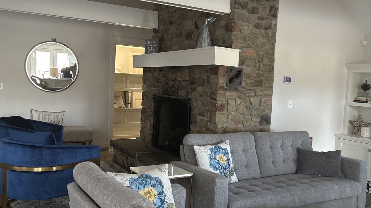 Photo of Livingroom in Clymer