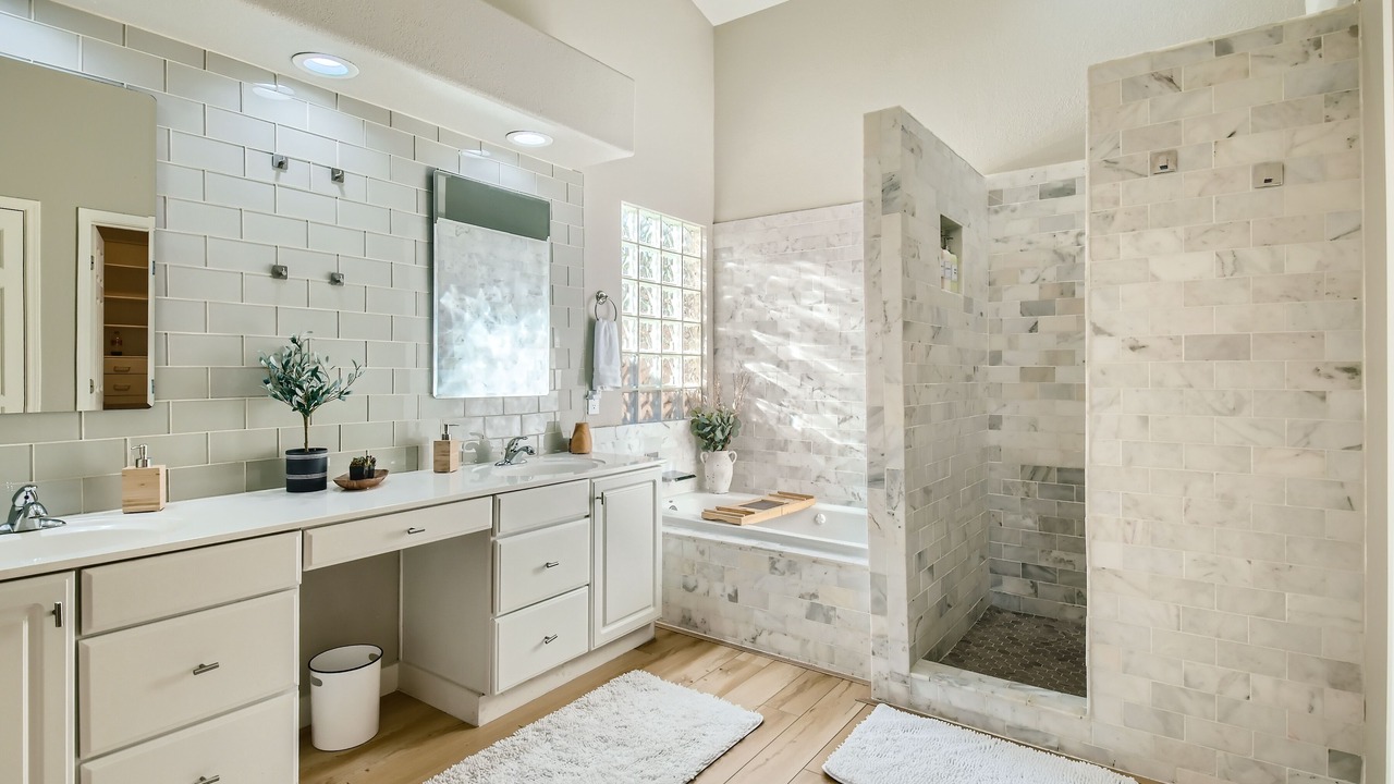 Photo of Bathroom in Superstition Springs