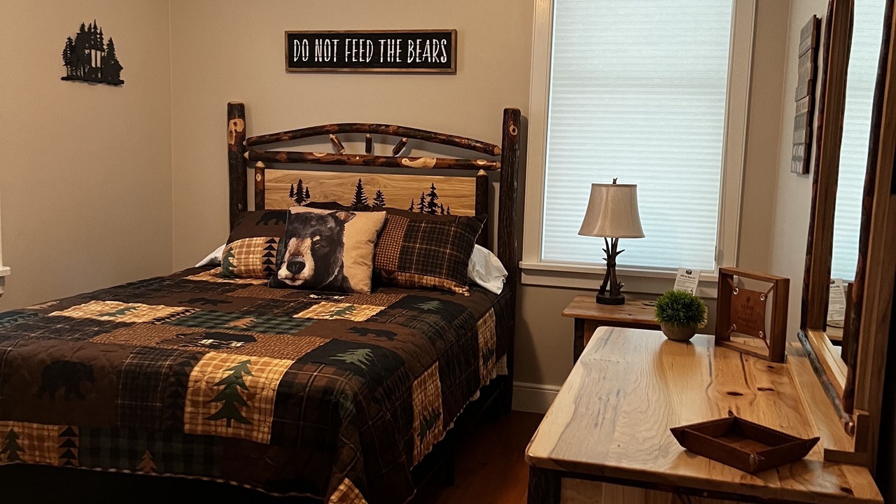 Photo of Bedroom in James Creek