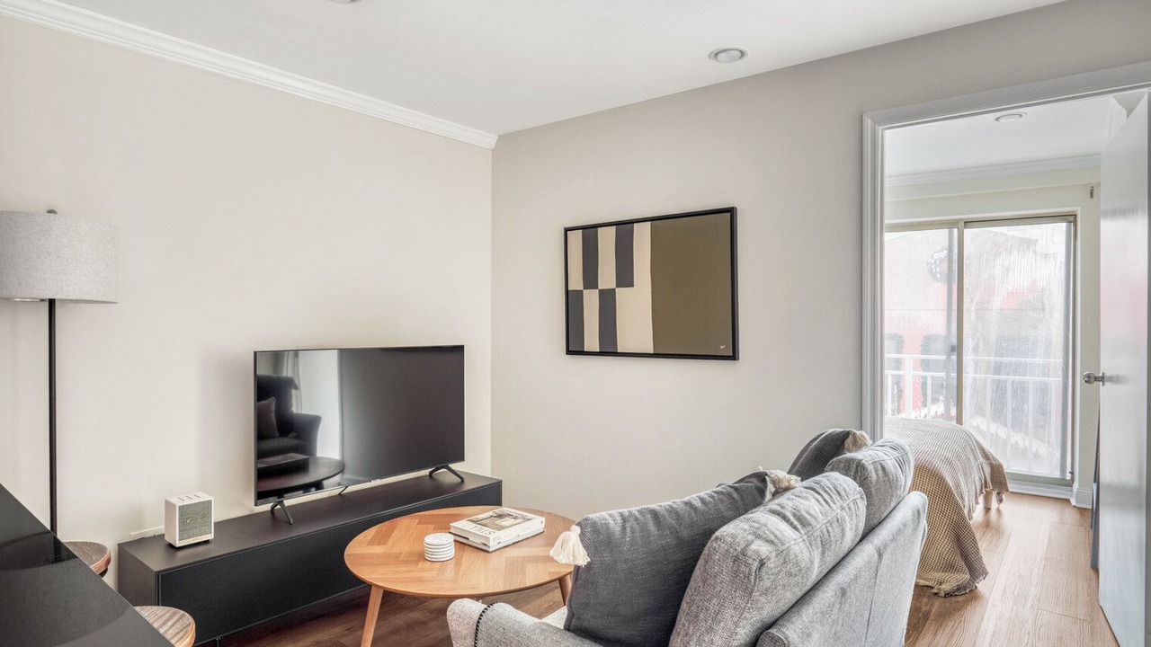 Photo of Livingroom in Little Italy