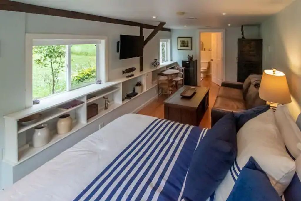 Photo of Bedroom in High Falls