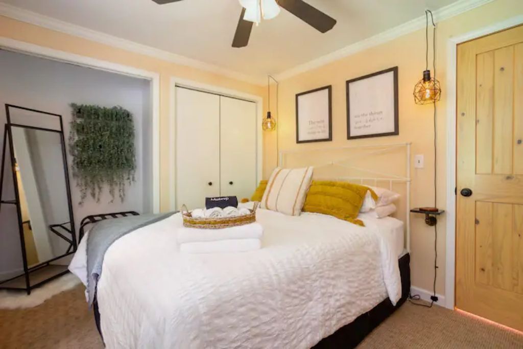 Photo of Bedroom in Perrysville