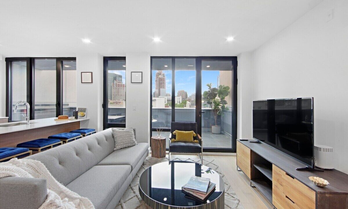 Photo of Livingroom in Greenpoint