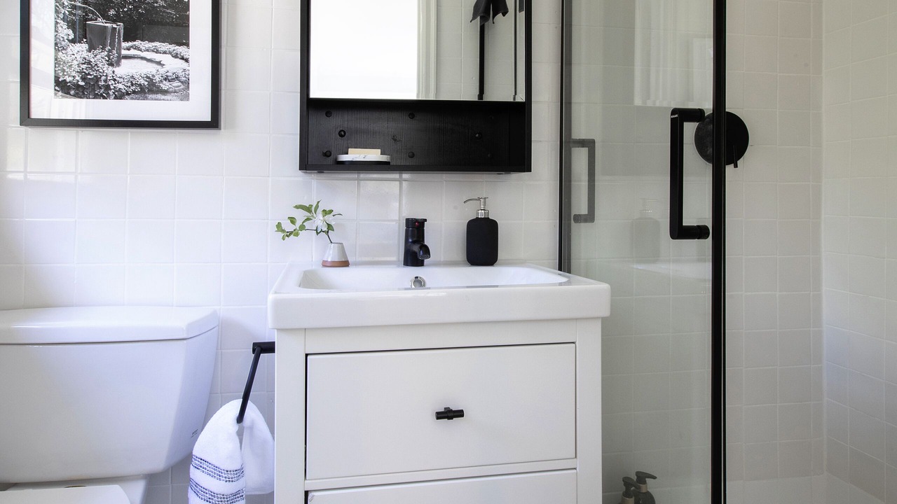 Photo of Bathroom in Roxbury