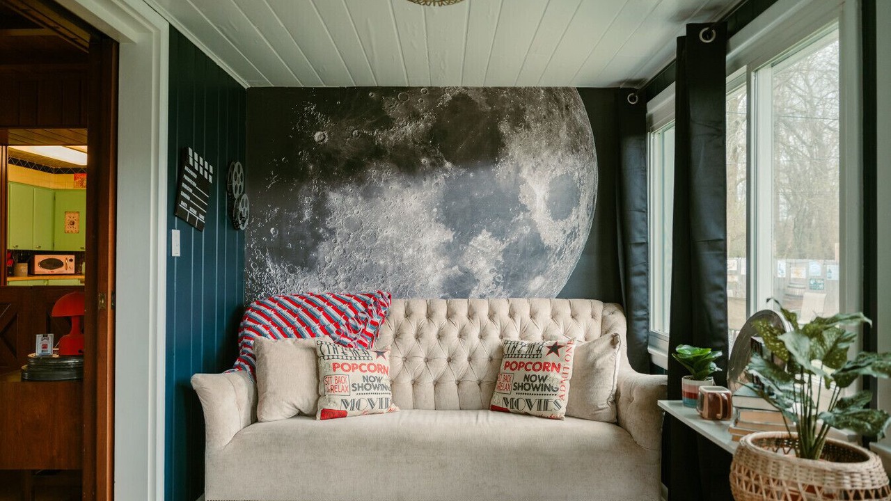 Photo of Livingroom in West Newton