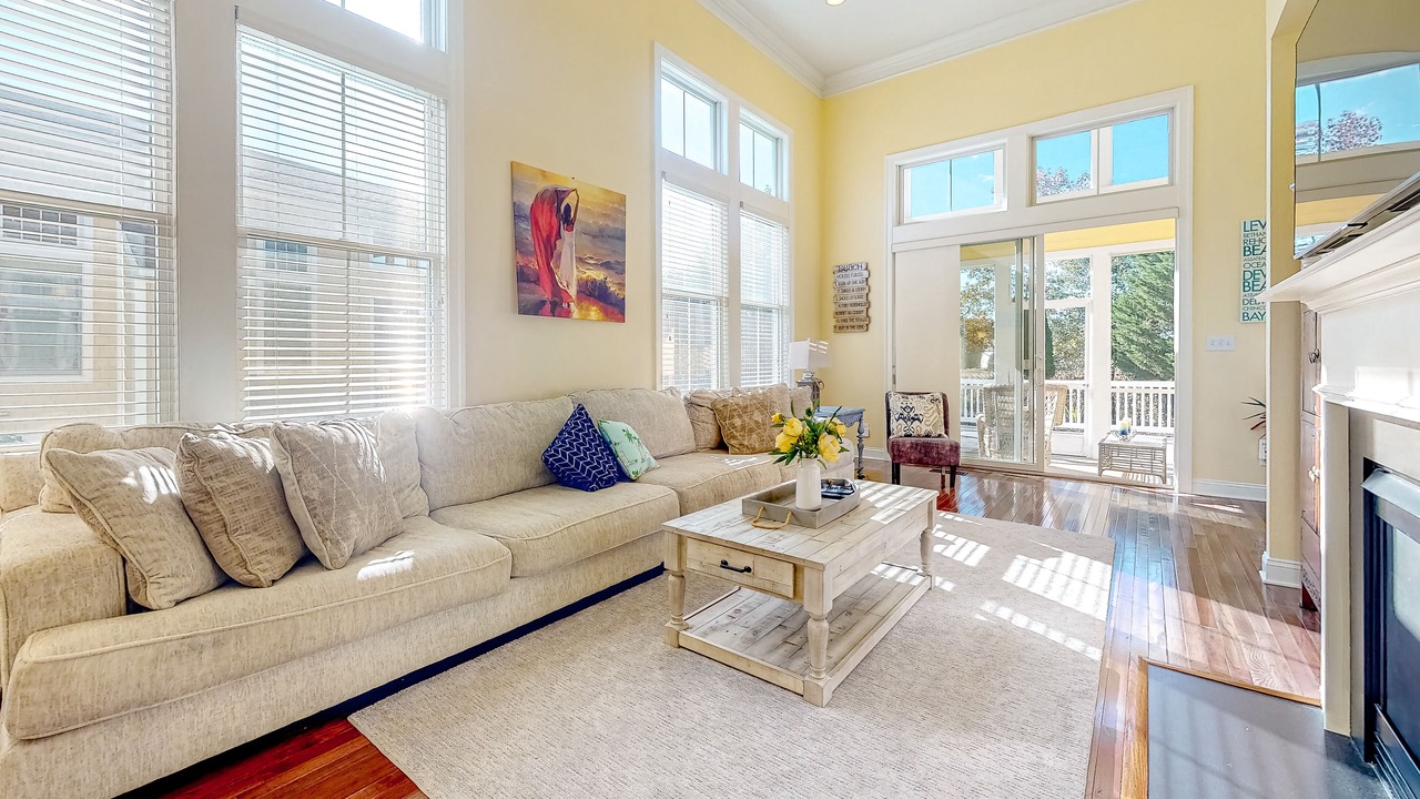 Photo of Livingroom in The Commons
