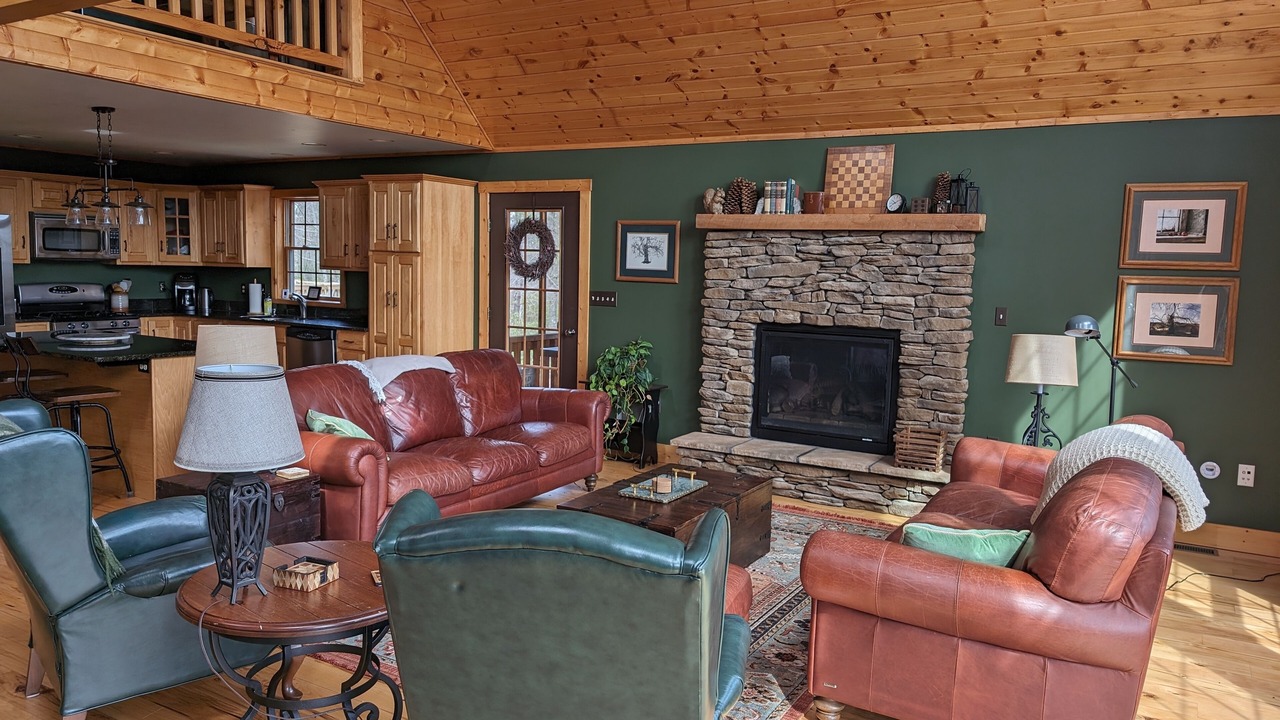 Photo of Livingroom in Peach Glen