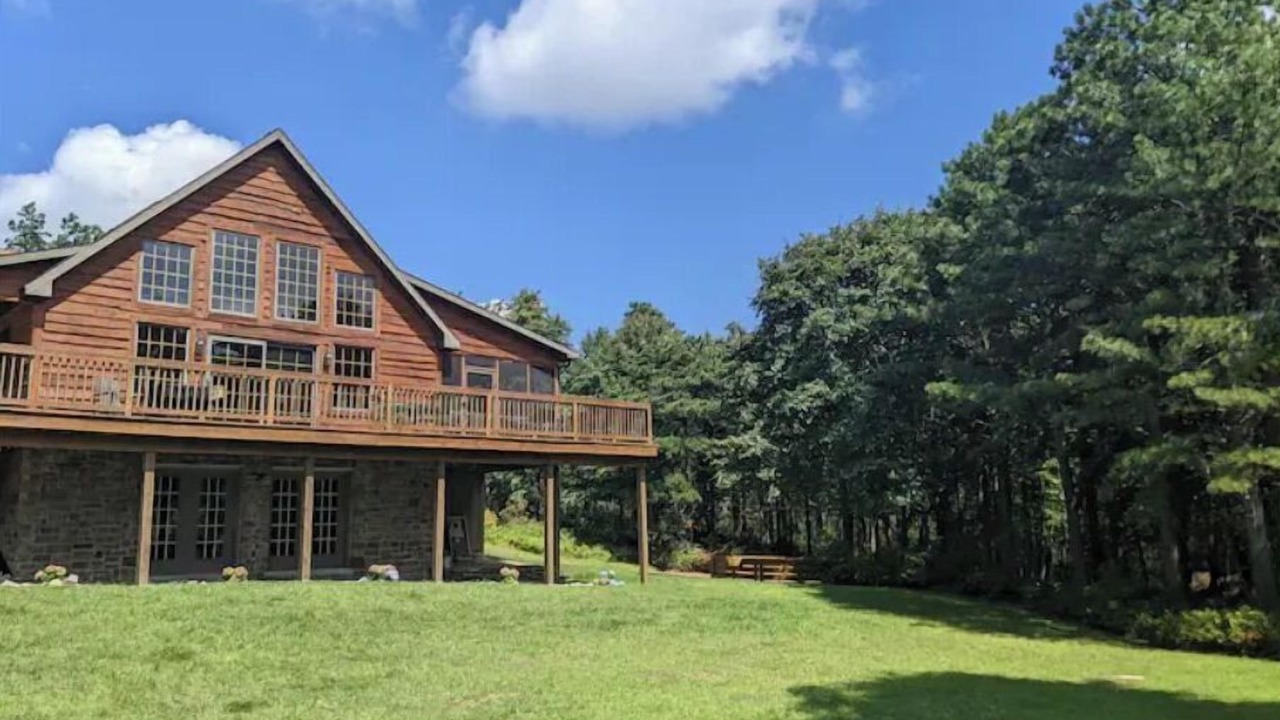 Photo of Outdoor in Peach Glen