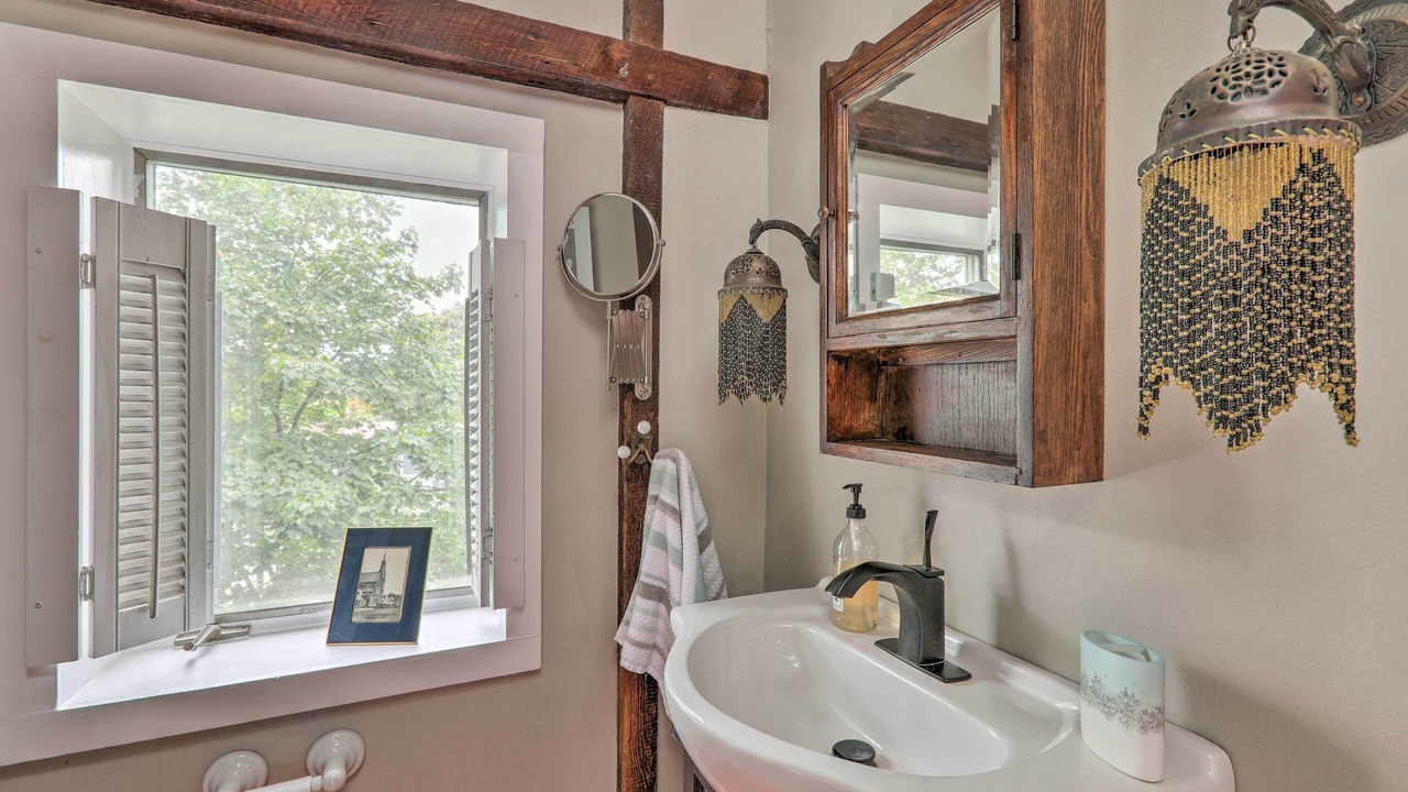 Photo of Bathroom in Lambertville