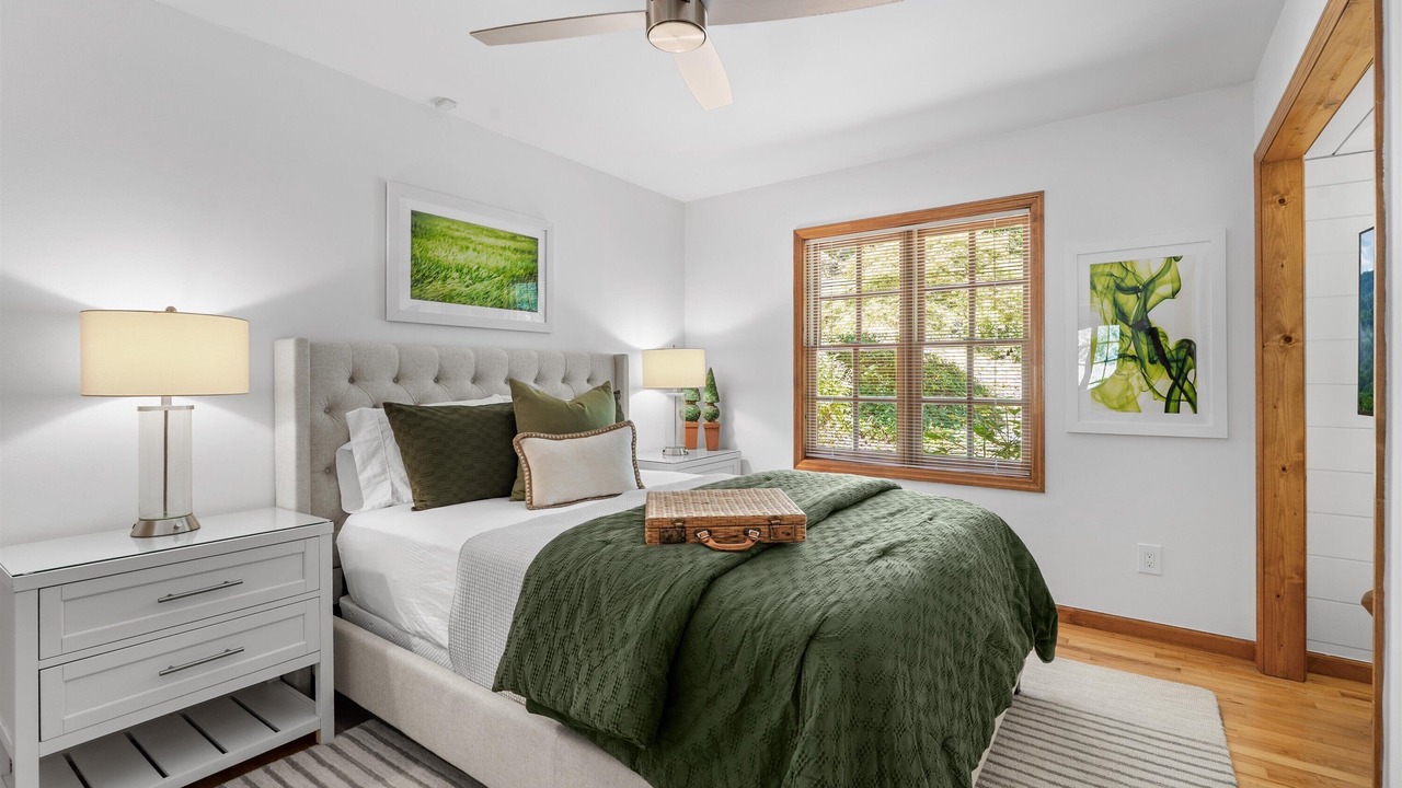 Photo of Bedroom in Sharps Chapel