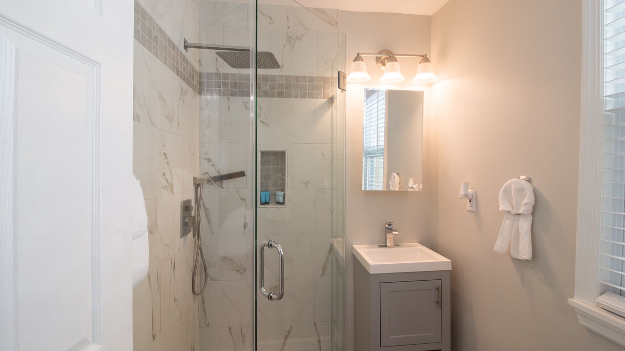 Photo of Bathroom in Irvington
