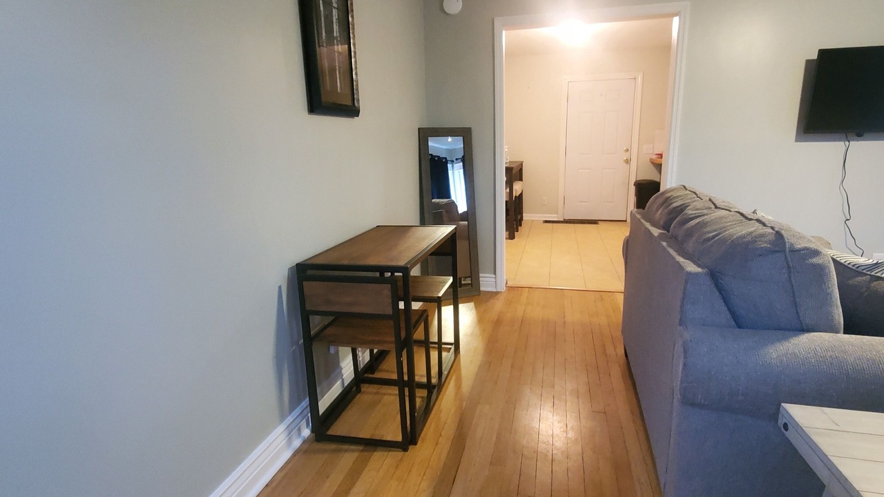 Photo of Livingroom in Shiloh