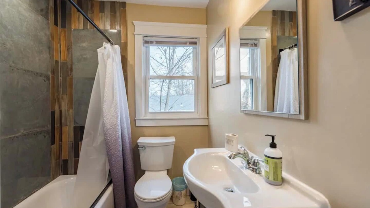 Photo of Bathroom in Asbury Park