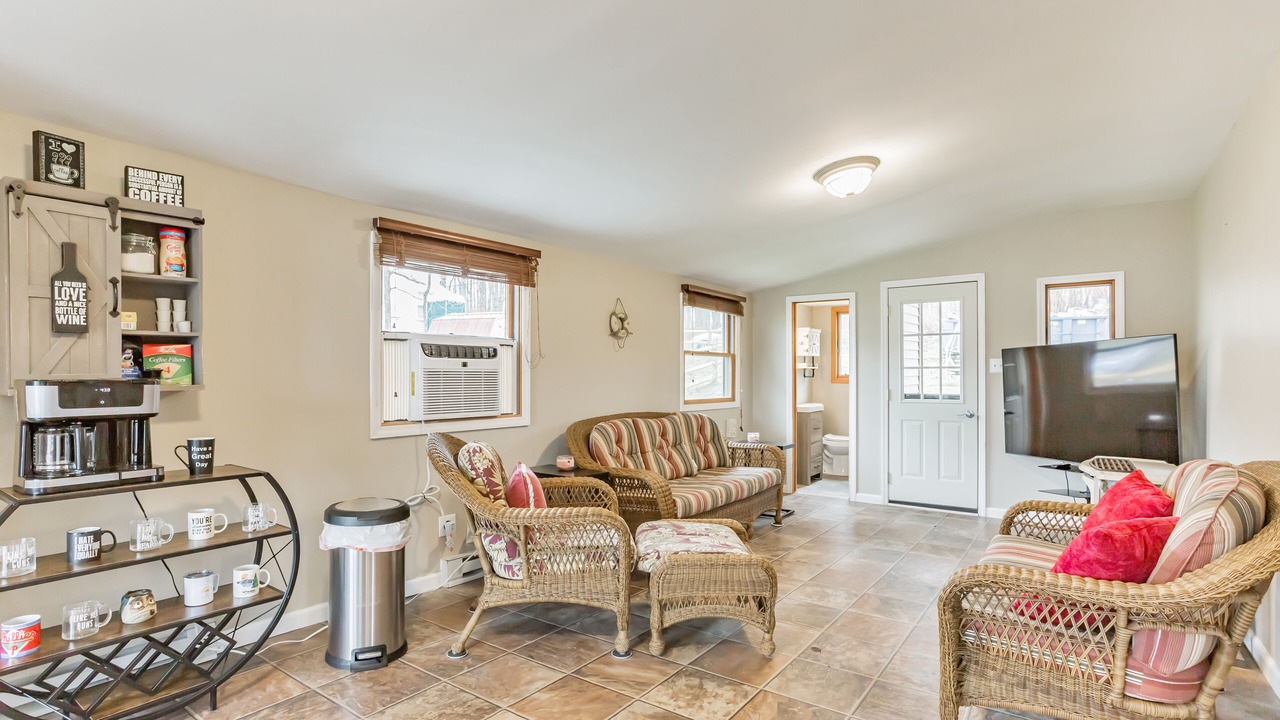 Photo of Bedroom in Thompson