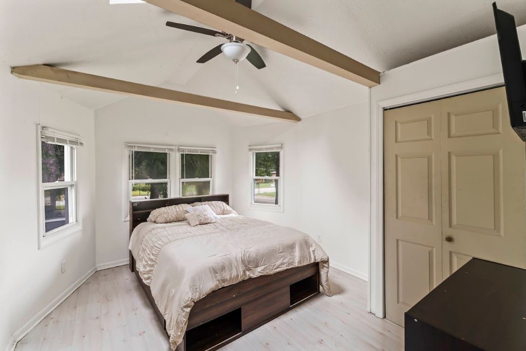 Photo of Bedroom in Monroe Heights