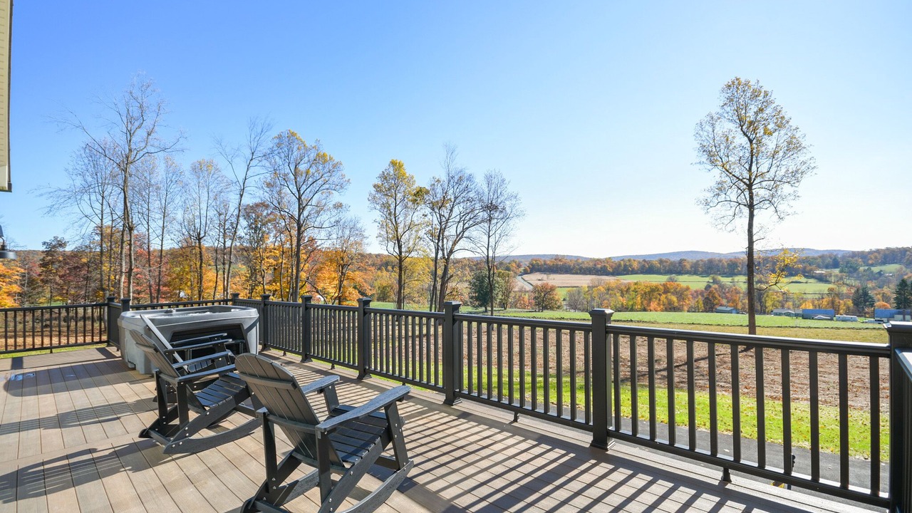 Photo of Patio Balcony in Smithsburg