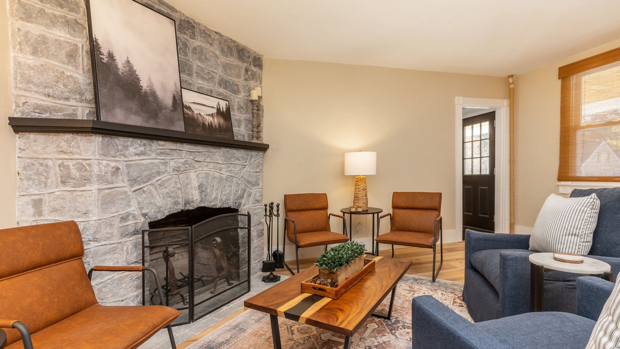 Photo of Livingroom in Mount Pocono
