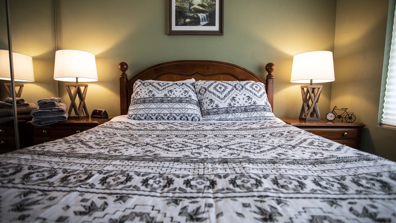 Photo of Bedroom in Champion