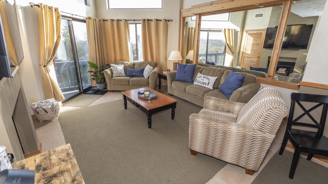 Photo of Livingroom in Champion