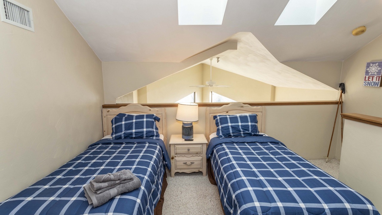 Photo of Bedroom in Champion