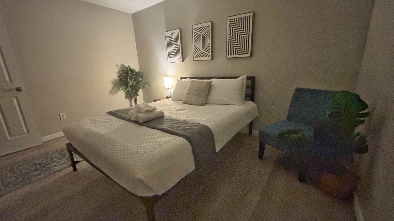 Photo of Bedroom in Gahanna