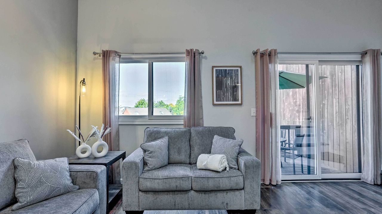 Photo of Livingroom in Vernon