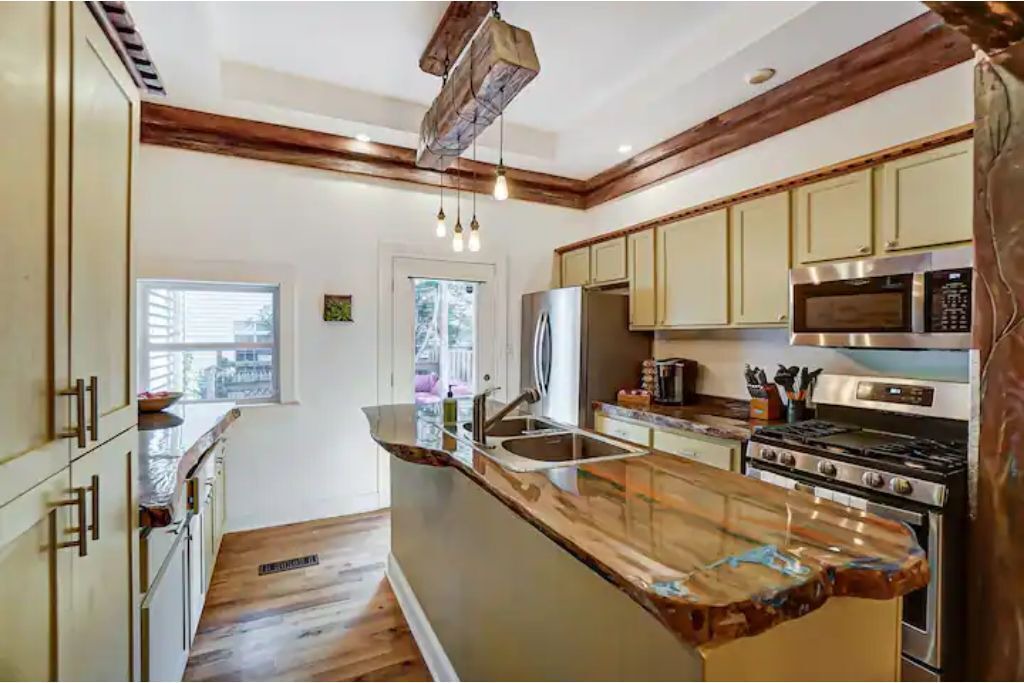 Photo of Kitchen in Central Business District