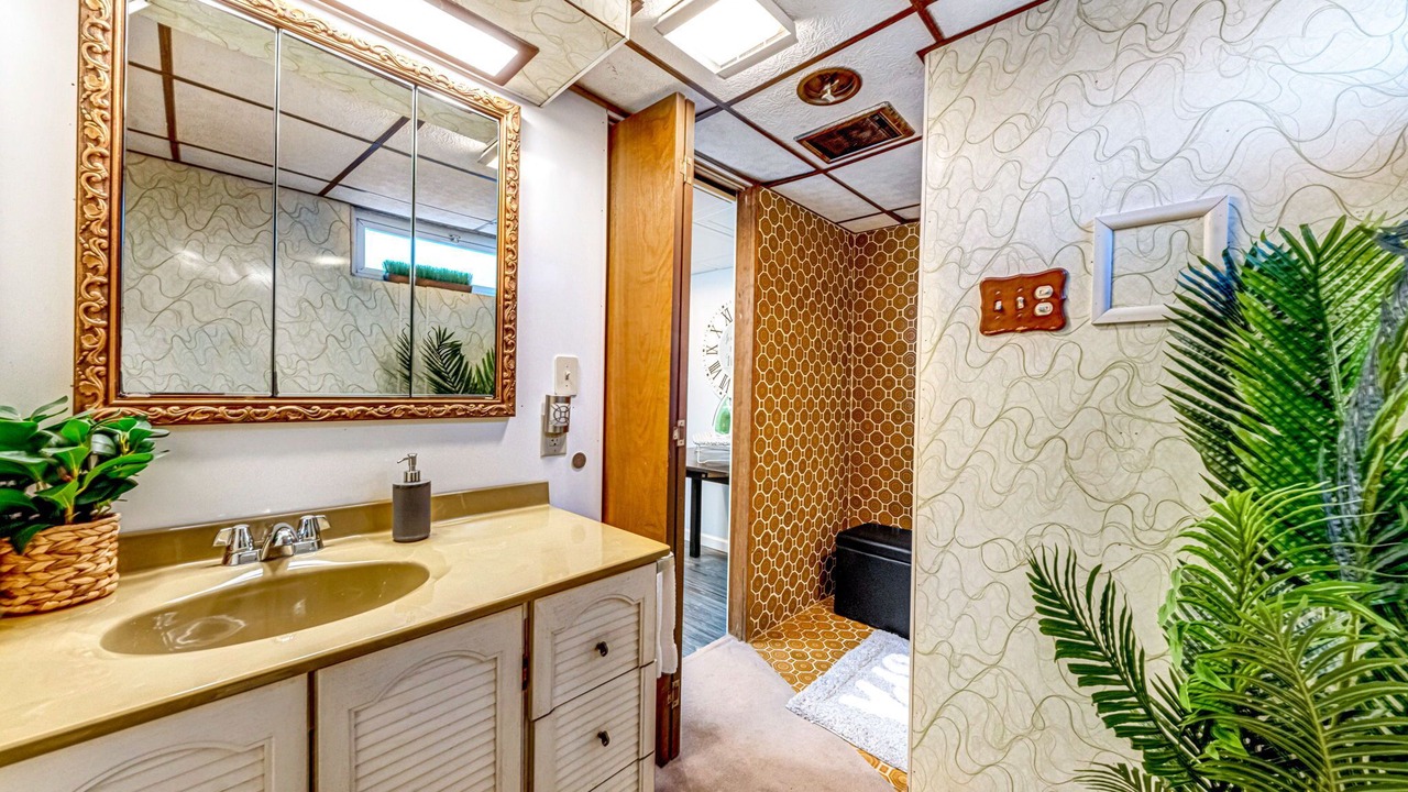 Photo of Bathroom in Monaca