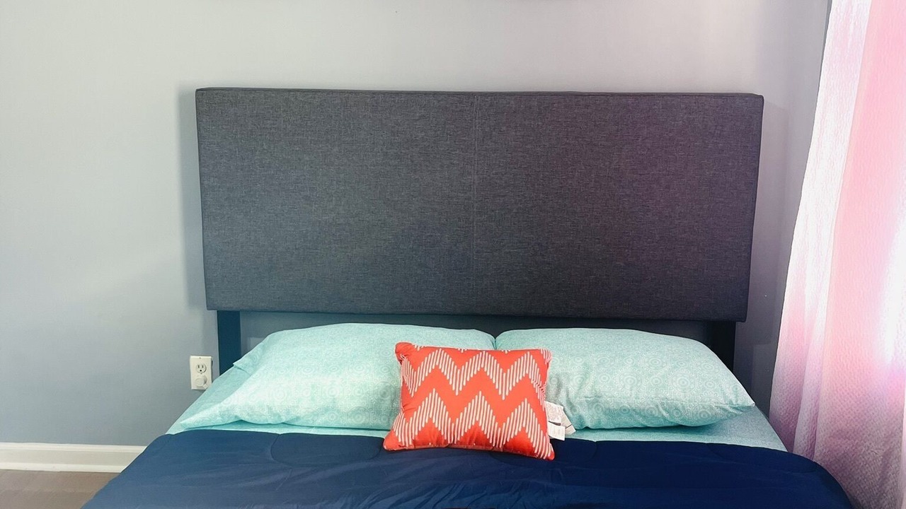 Photo of Bedroom in Lower Vailsburg