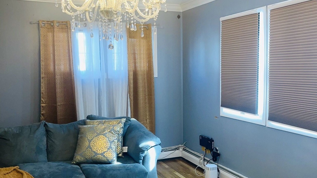 Photo of Livingroom in Lower Vailsburg