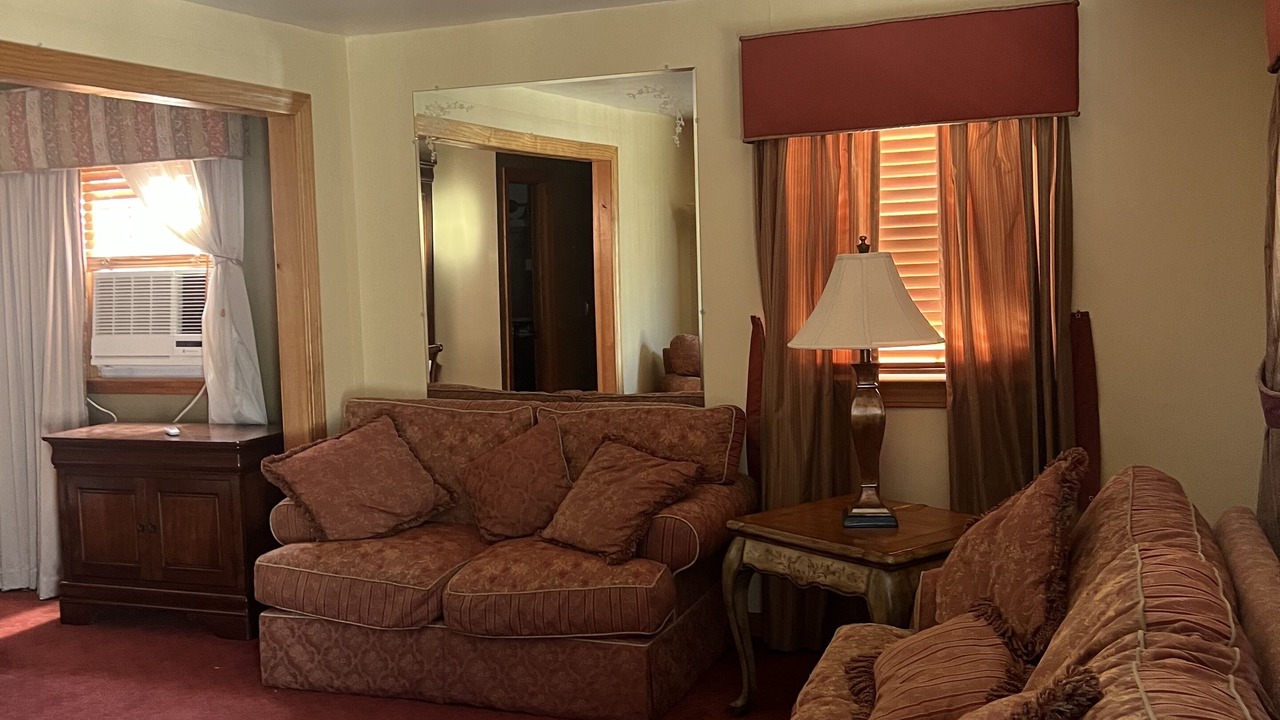Photo of Livingroom in Woodbridge
