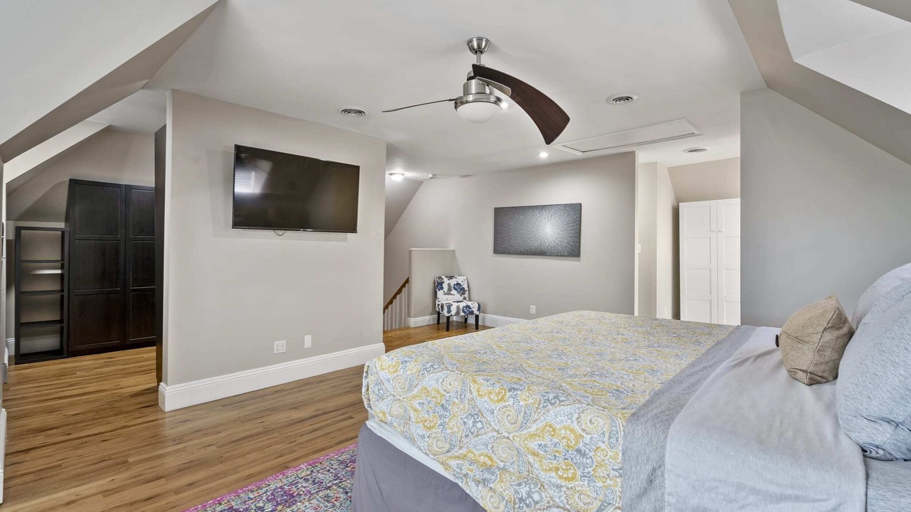 Photo of Bedroom in Pittsburgh