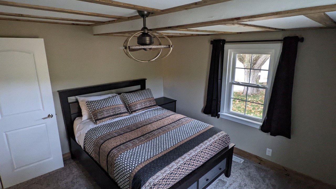 Photo of Bedroom in Millersburg