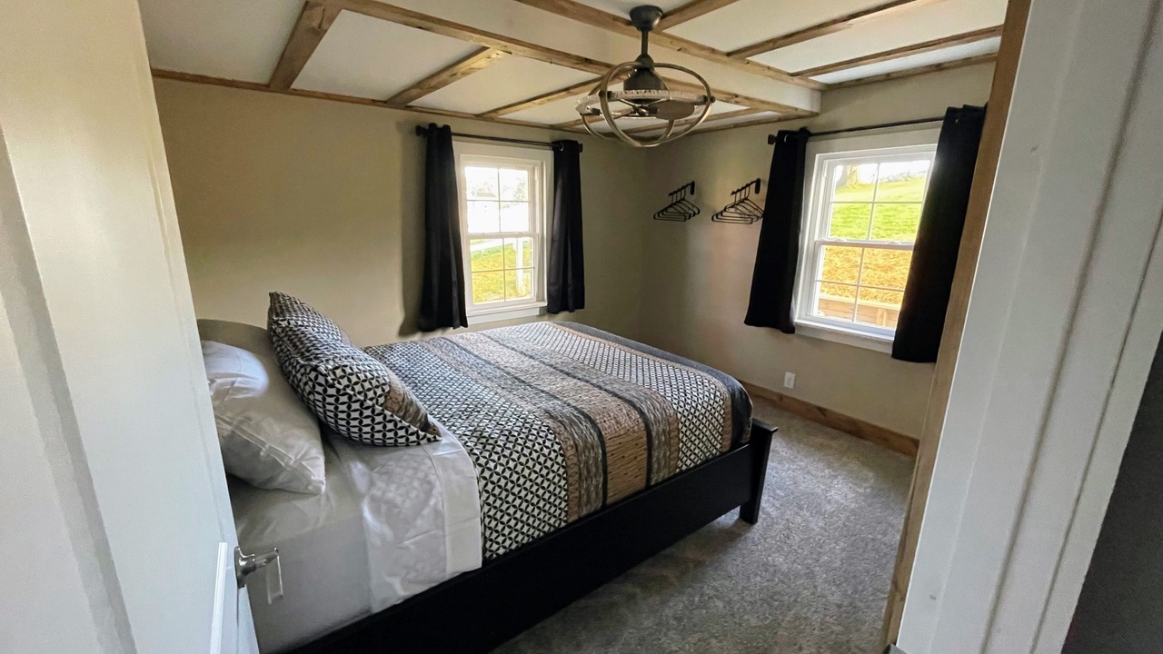 Photo of Bedroom in Millersburg