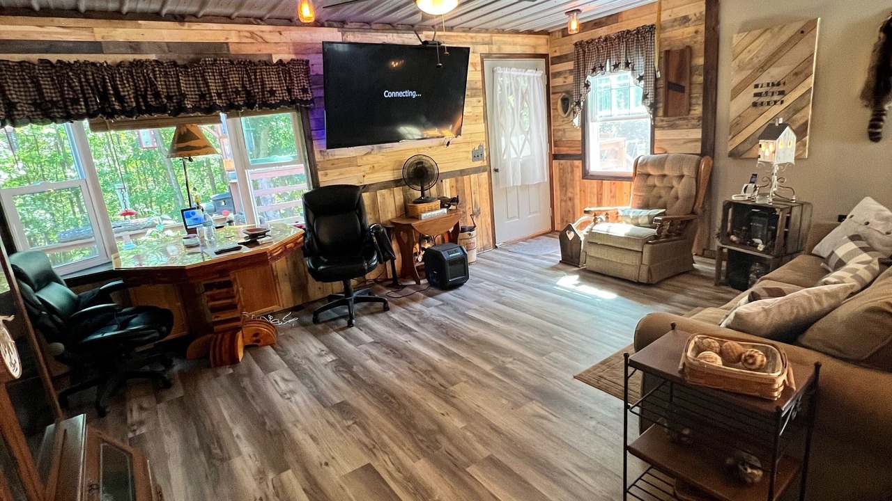 Photo of Livingroom in Kirby