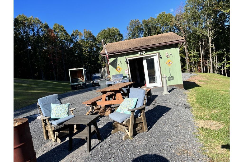 Photo of Outdoor in Kirby
