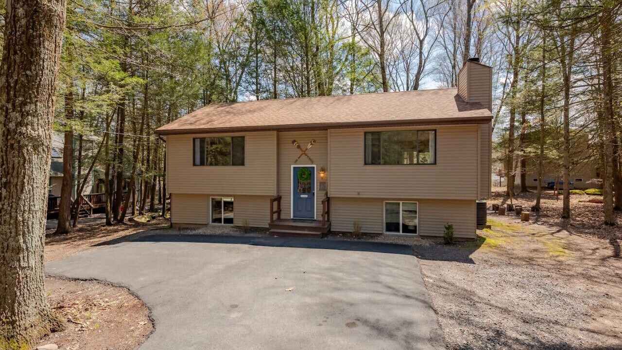 Photo of Outdoor in Wallenpaupauk Lake Estates