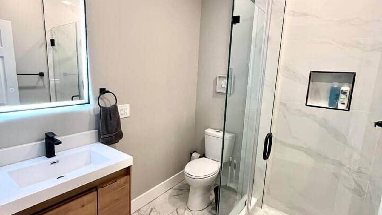 Photo of Bathroom in Melrose