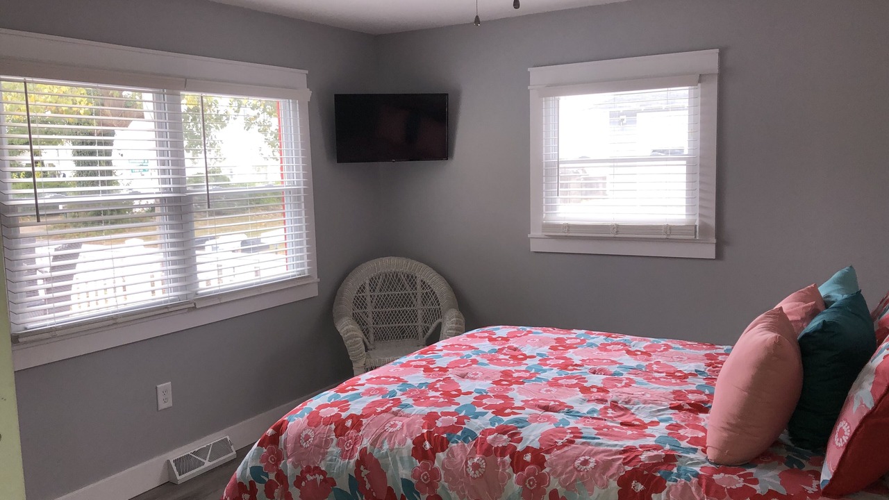 Photo of Bedroom in Oak Harbor