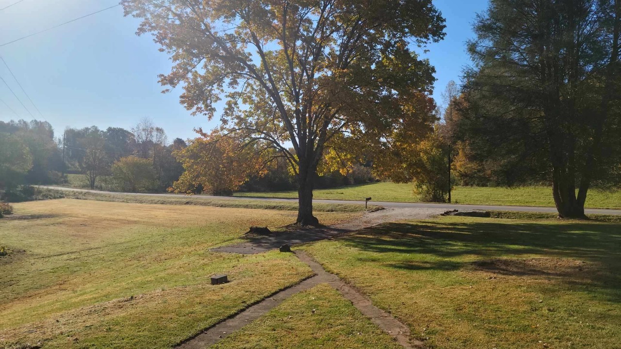 Photo of Outdoor in Roseland