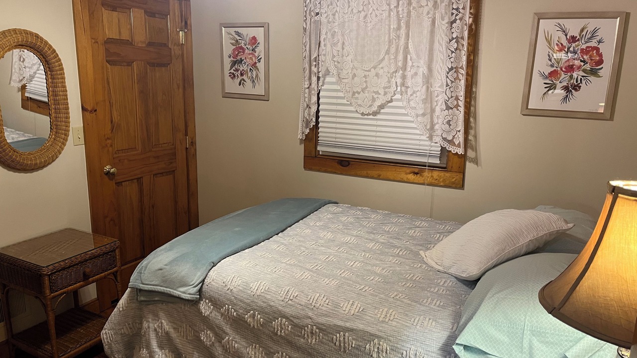 Photo of Bedroom in Wantage