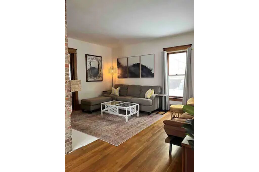 Photo of Livingroom in Meadville