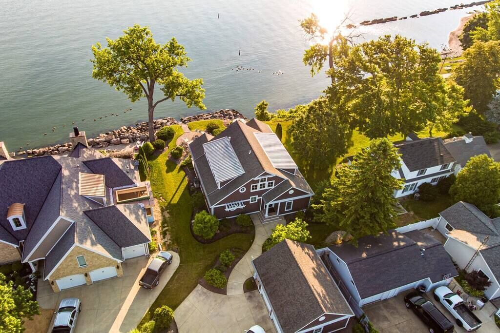 Photo of Outdoor in Huron