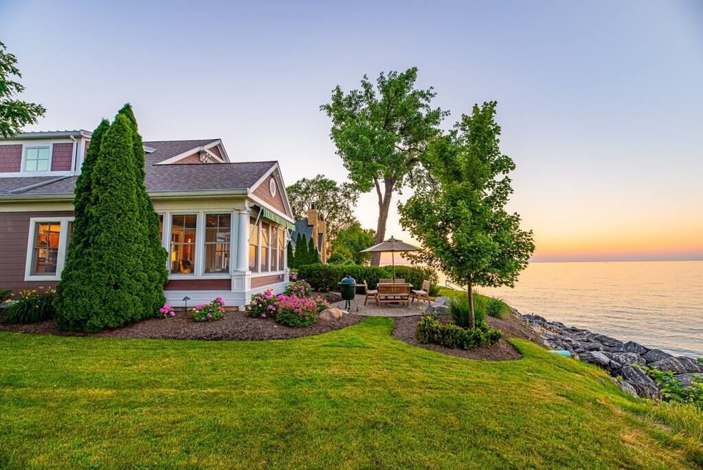 Photo of Outdoor in Huron