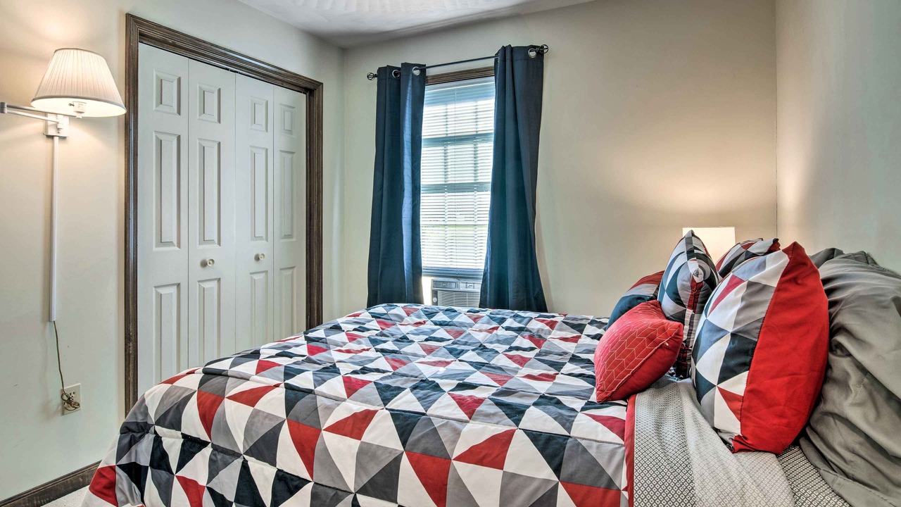 Photo of Bedroom in Lewisburg