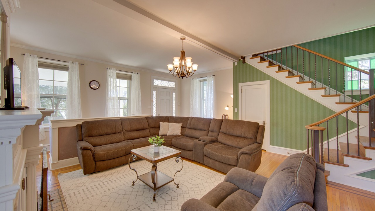 Photo of Livingroom in Sinking Spring
