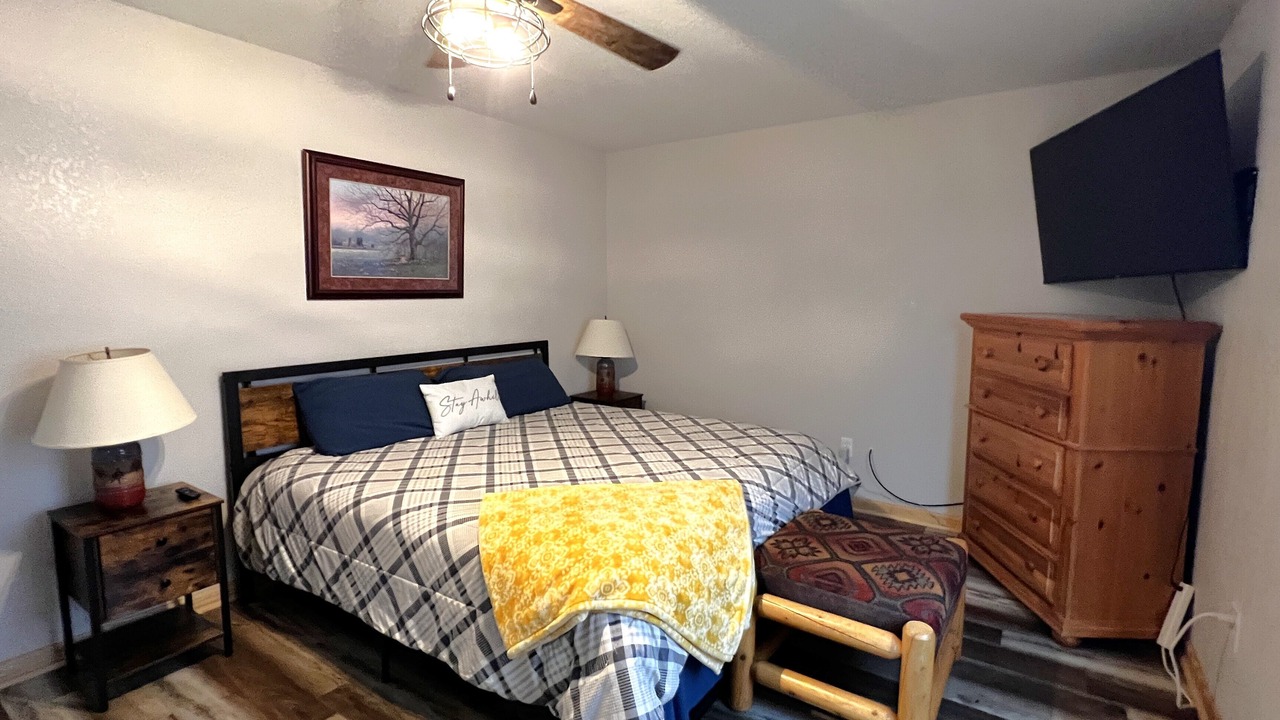 Photo of Bedroom in Rocky Top